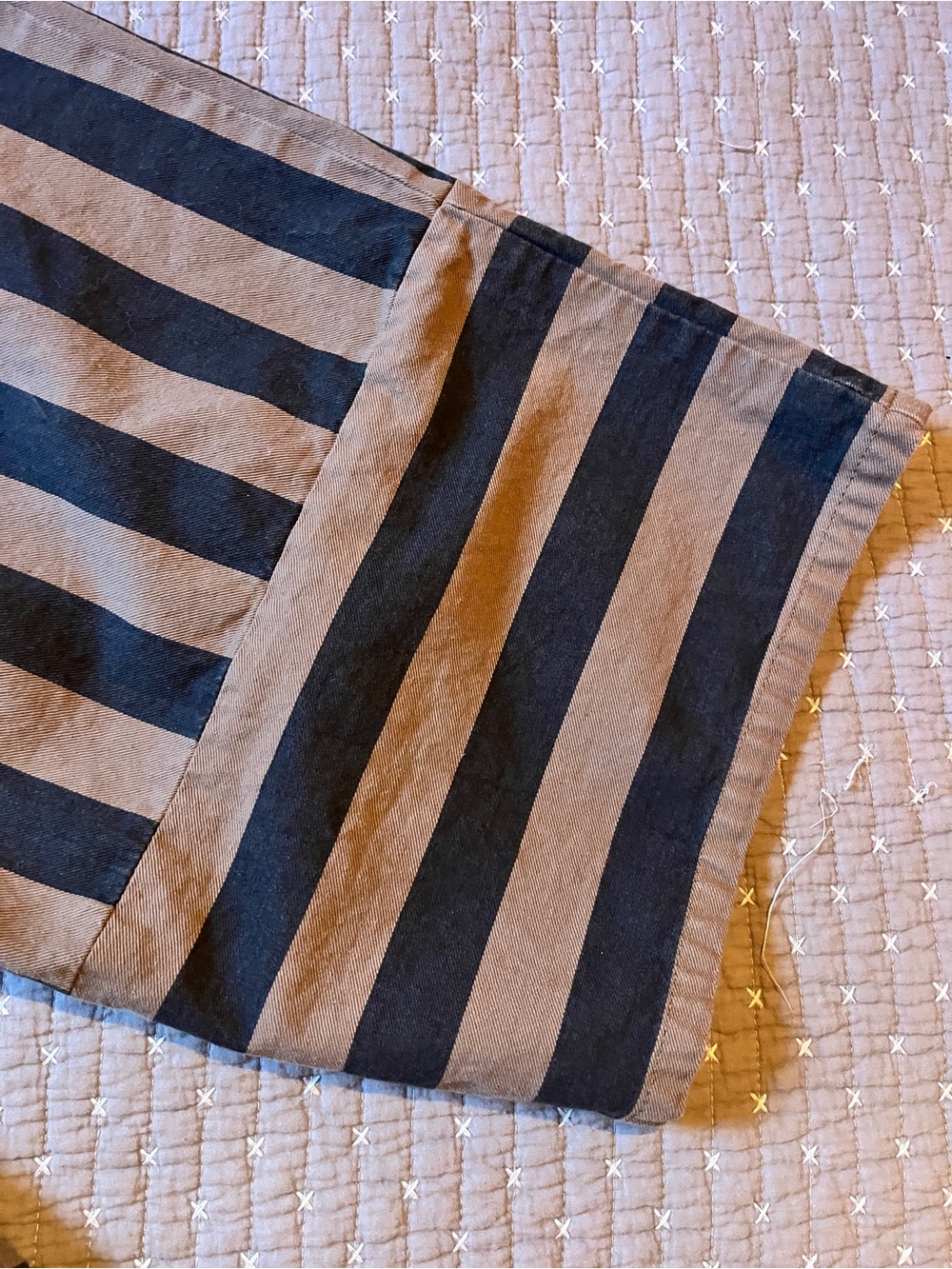 Wide-Leg Striped Denim Pants in Rust-Brown and Black - Picture 5 of 5